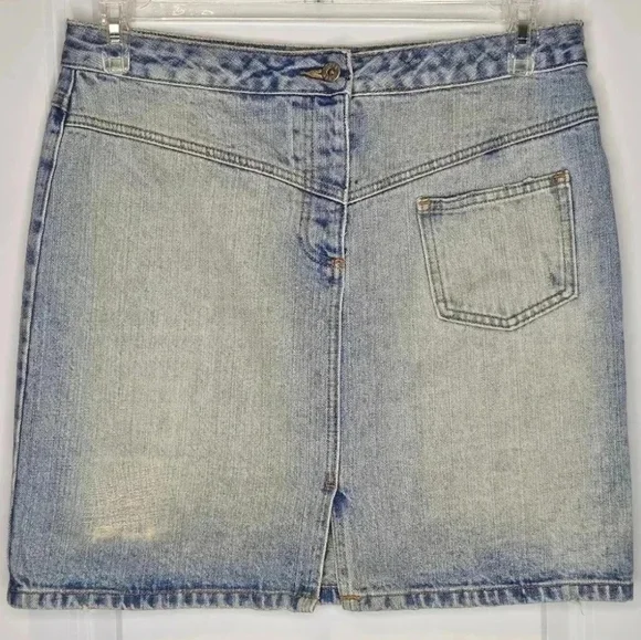 J.Crew Button Fly Denim Mini Skirt Light Wash 90s Y2K Size 8 Spring Summer Fall - Picture 2 of 9